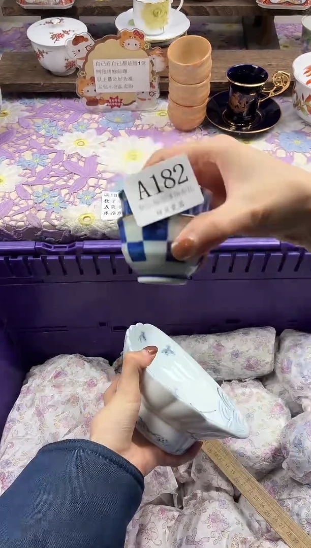 瓷片卿*                A182