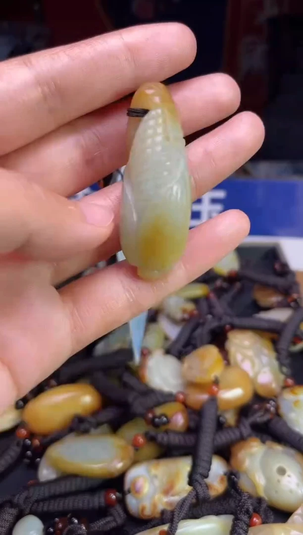 颈饰未镶嵌和田玉123