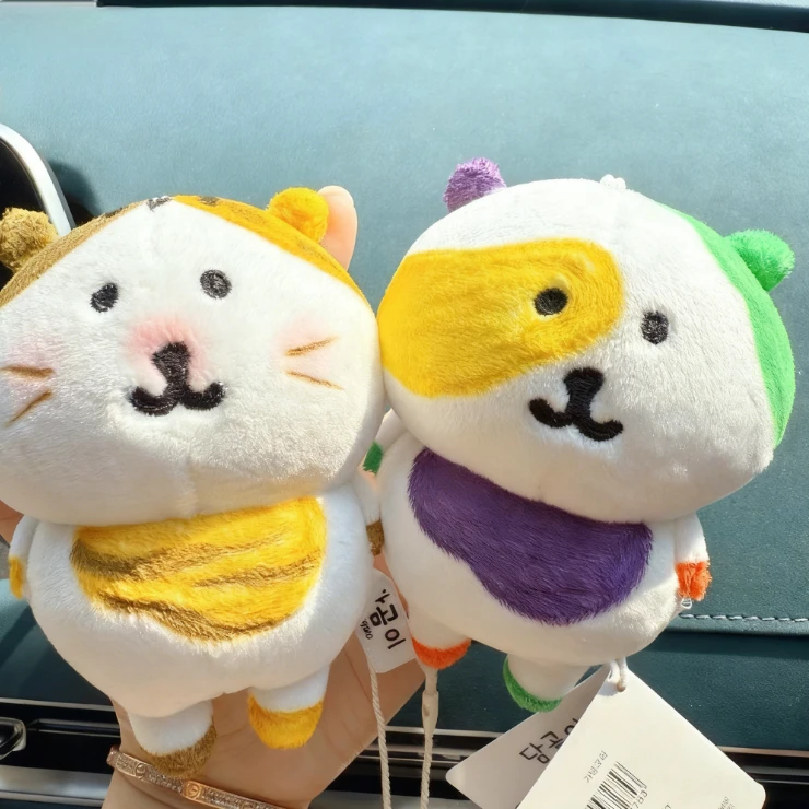 可爱小怪自嘲熊时尚车载毛绒玩偶公仔生日礼物送朋友呆萌挂件LK