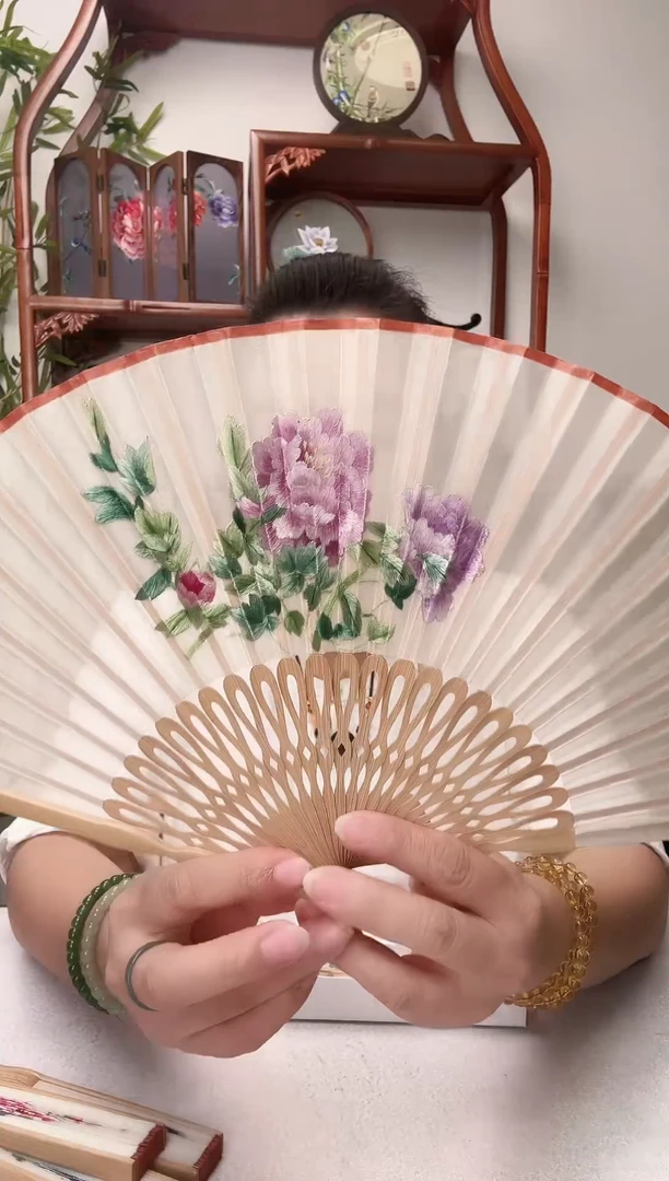 刺绣团扇-双面绣花