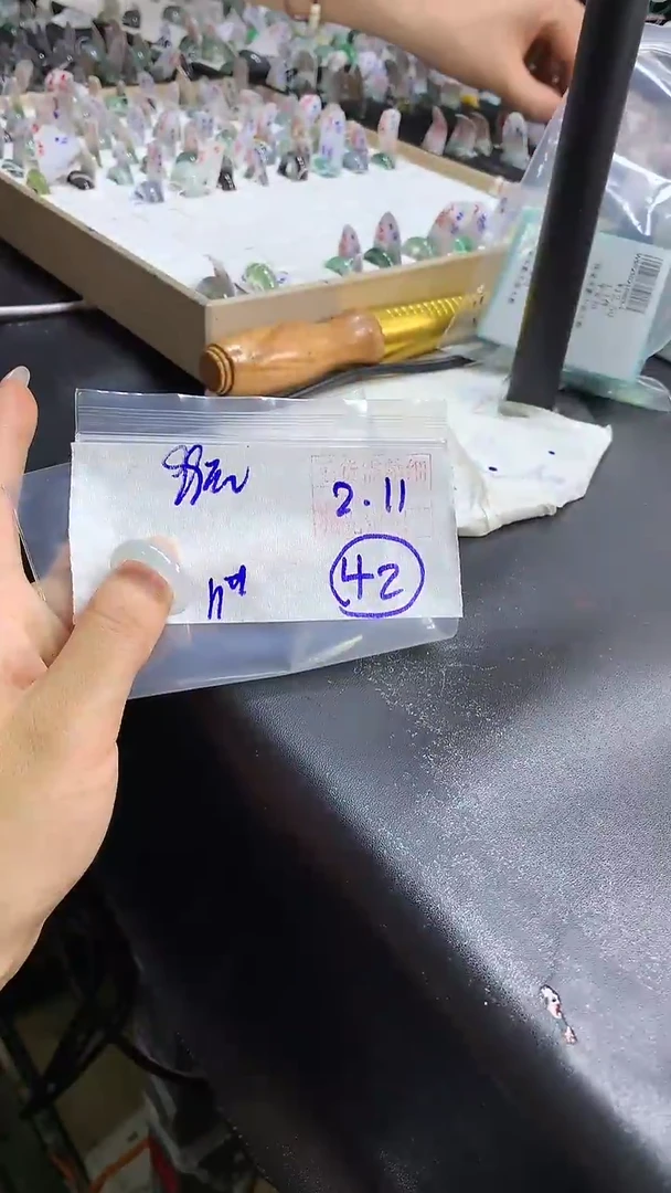 【闪购商品】定制翡翠戒圈未镶嵌42 橘子寻翠定制毛货需精细抛光