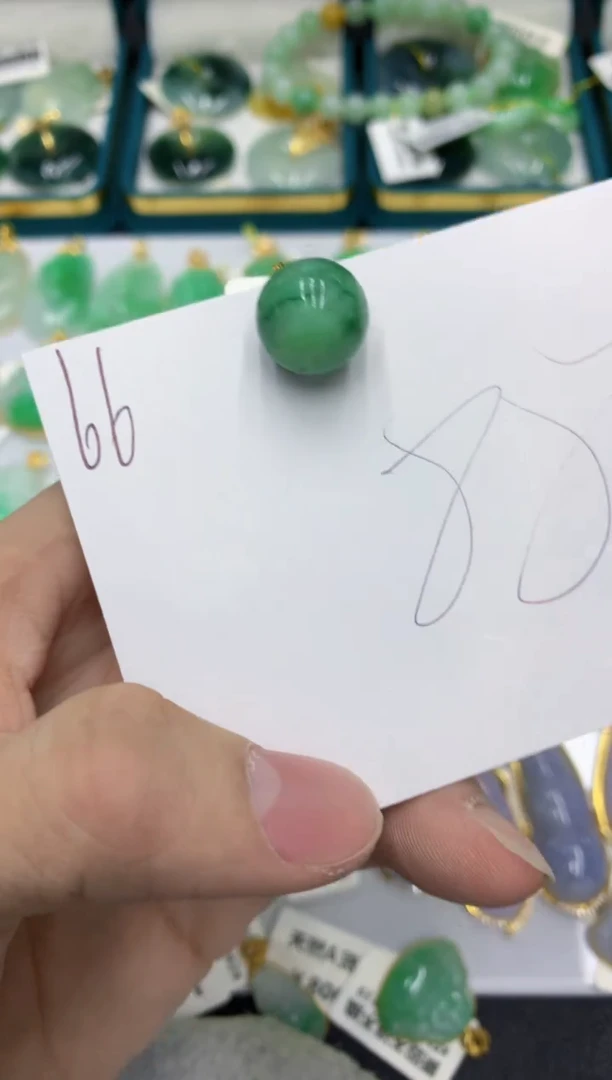 【闪购商品】翡翠颈饰18K金镶嵌号链接