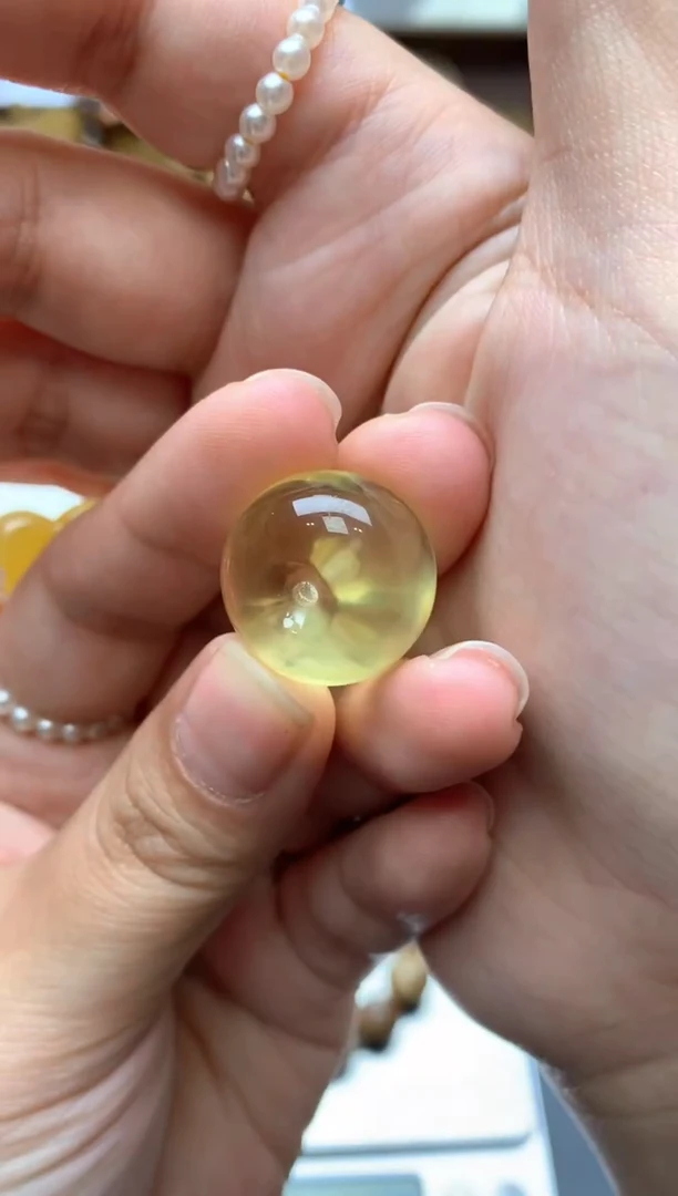 【闪购商品】琥珀珠宝奇石未镶嵌066琥珀蜜蜡花粉有纹小坑介意勿拍