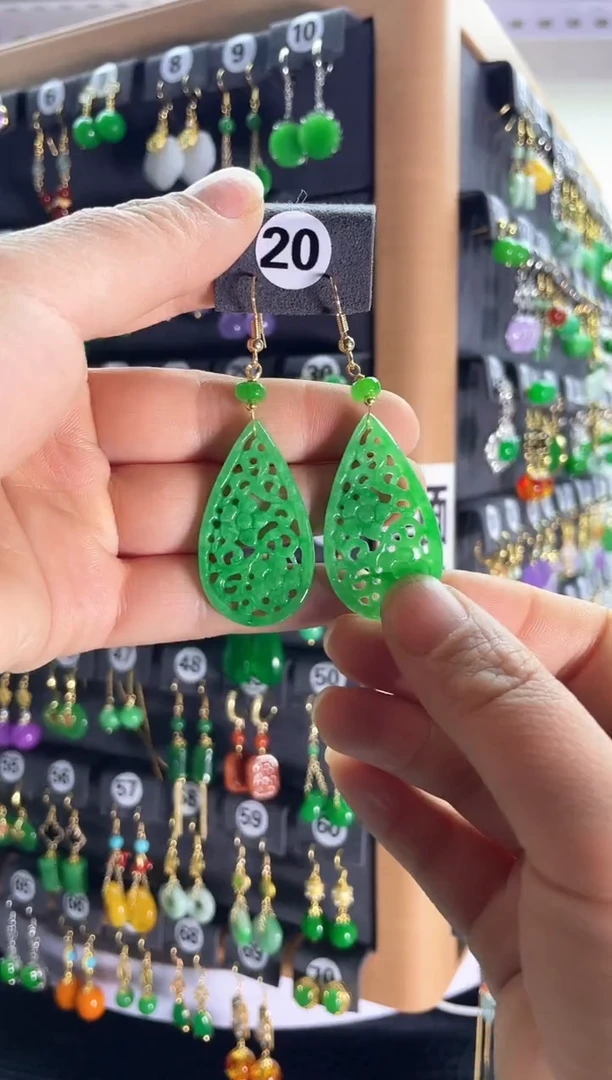 【闪购商品】翡翠耳饰银S925镶嵌20...