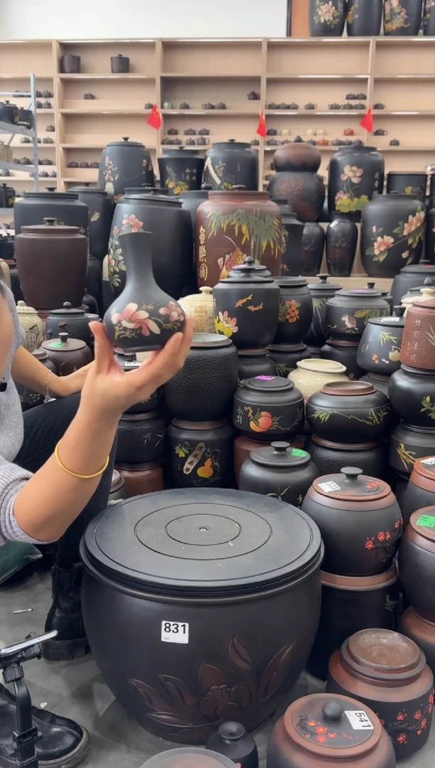 罐完品花器彩填    375