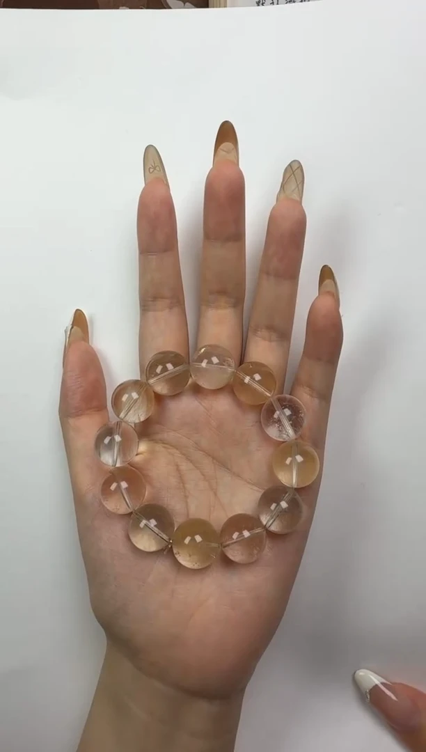 【闪购商品】水晶手串未镶嵌彩兔毛16mm