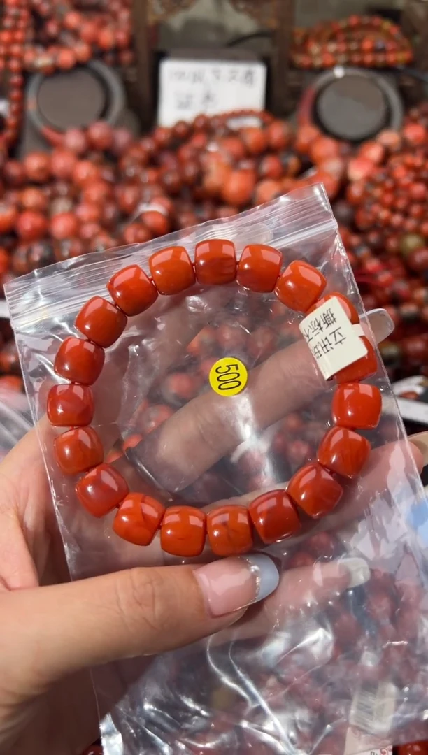 未镶嵌手串南红玛瑙繁****811+