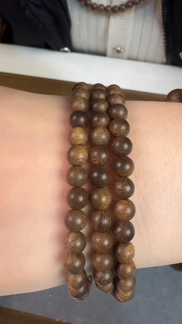 沉香手串越南白奇楠0.6多圈手串