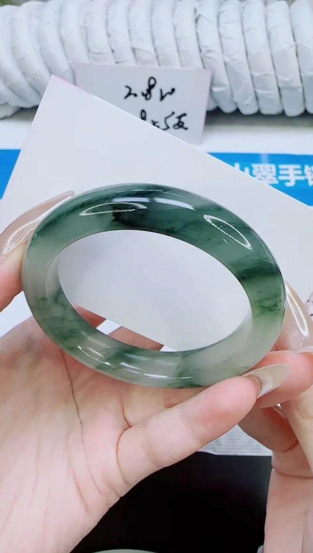 未镶嵌手镯石英质玉220/50.5