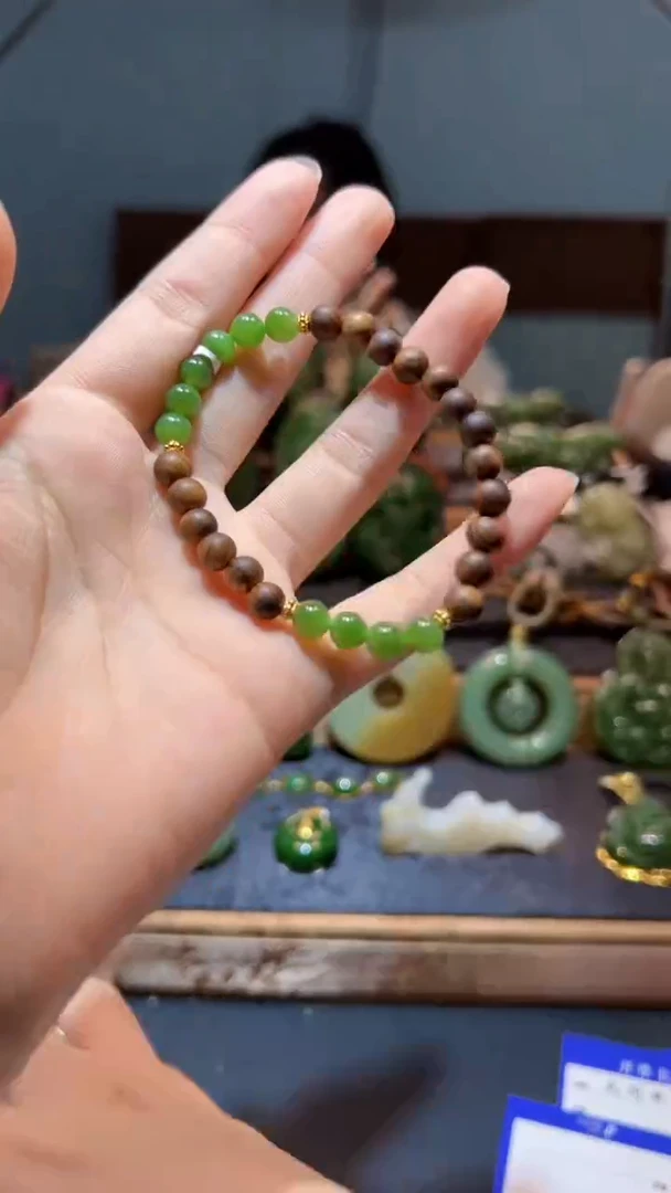 手串未镶嵌和田玉（碧玉）随机多样性发一