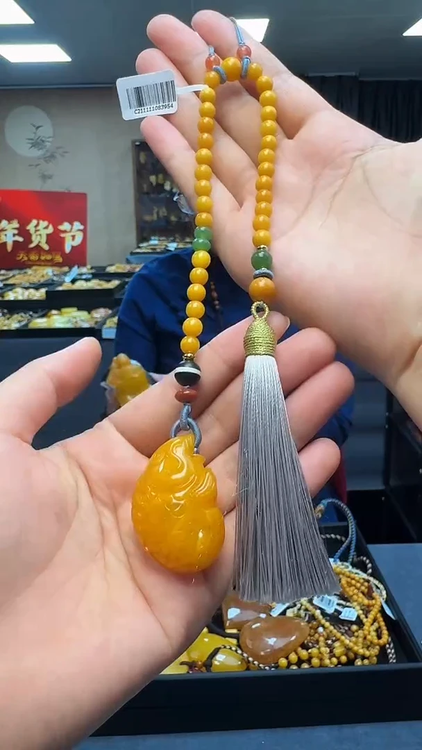 琥珀套链未镶嵌天然保真蜜蜡雕刻件链子