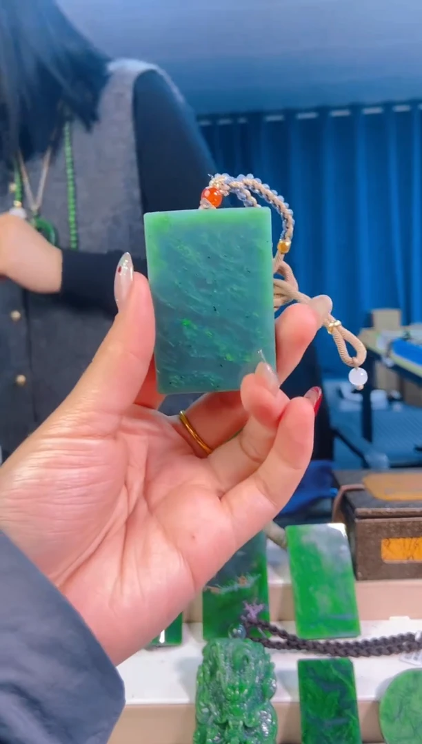 【闪购商品】和田玉挂件未镶嵌1