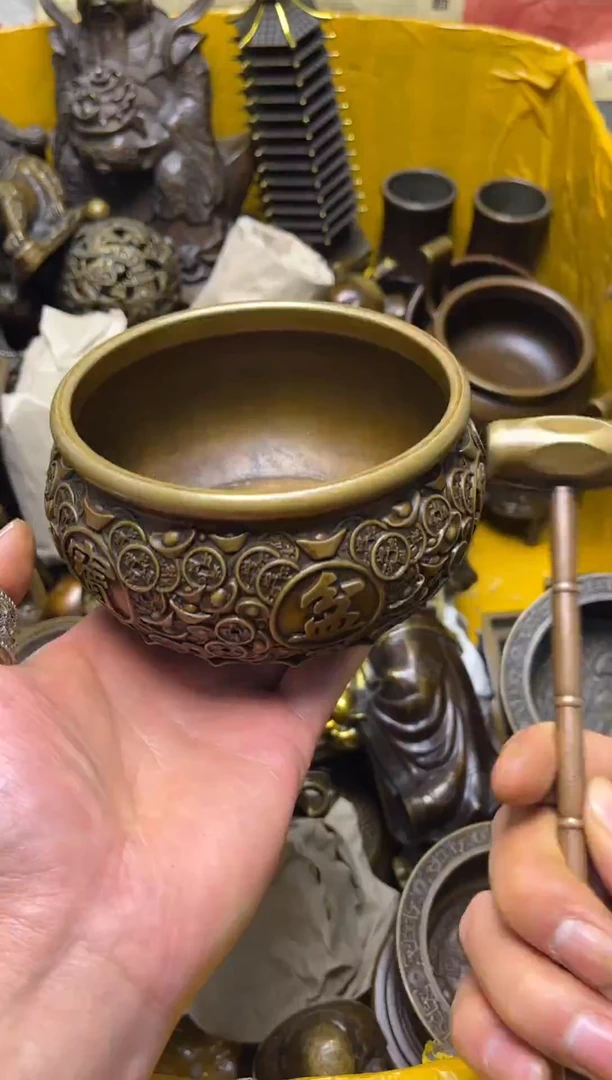 精美铜器，点击下单