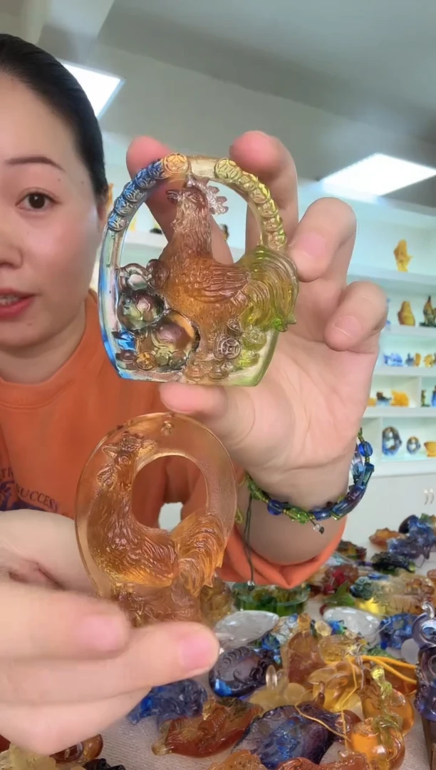 手工艺品琉璃两个