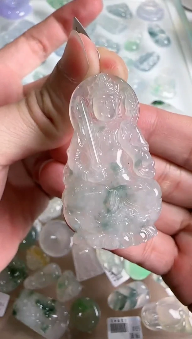 【闪购商品】翡翠吊坠(不含链)未镶嵌··