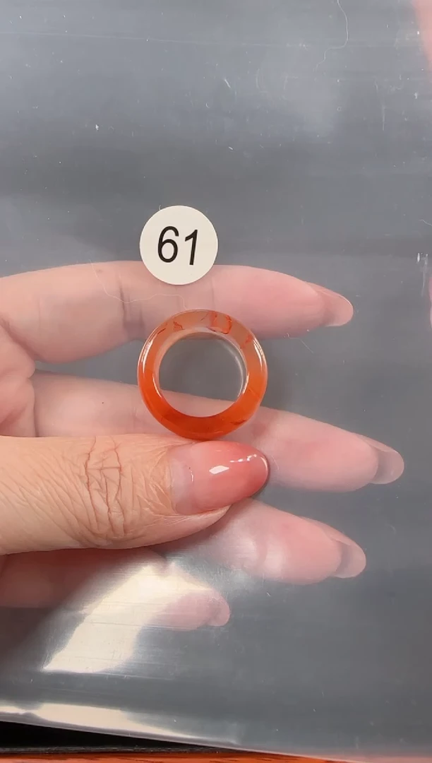 南红玛瑙未镶嵌戒圈黑**挞原矿无优化无裂南红戒圈