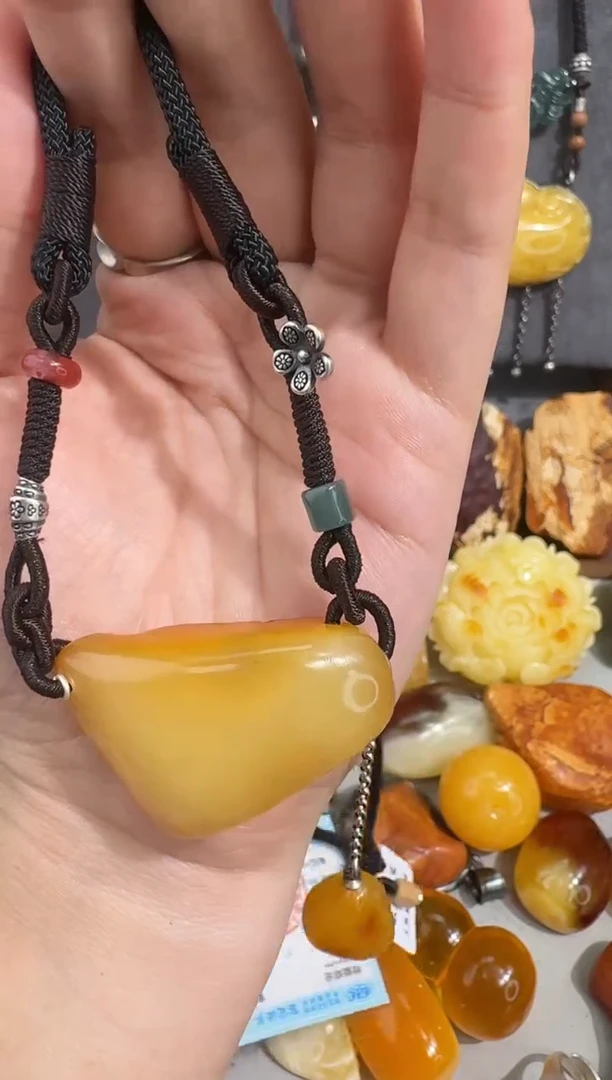 未镶嵌琥珀裸石糖*琥珀
