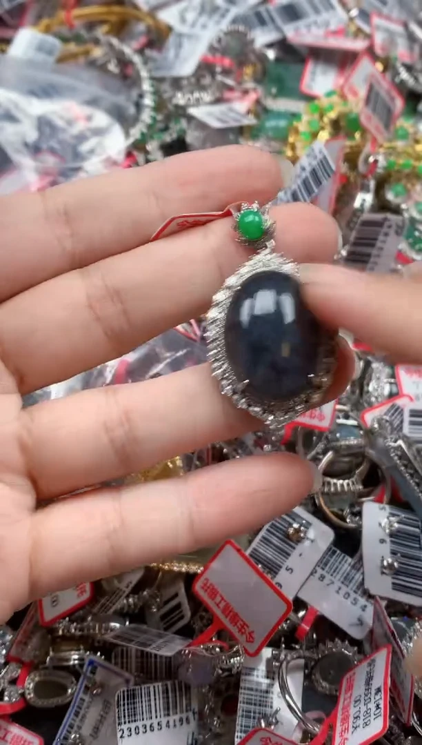 银S925镶嵌戒指翡翠天然A货缅甸翡翠