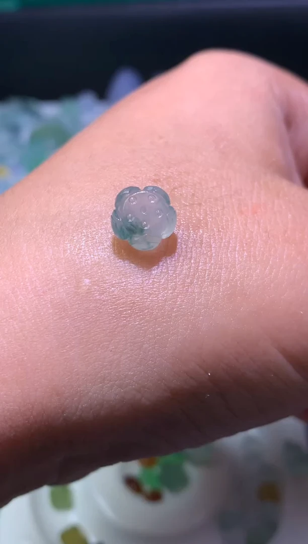 未镶嵌定制翡翠毛货