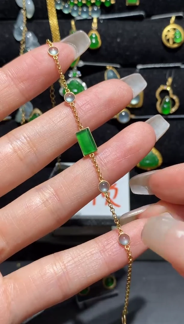 【闪购商品】翡翠手链18K金镶嵌手链