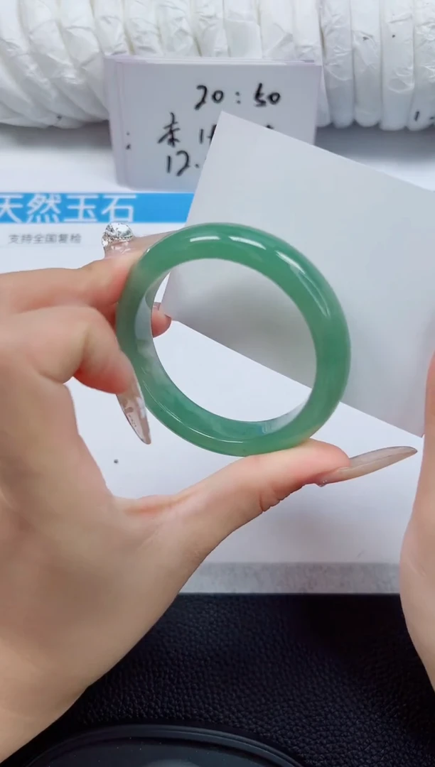 未镶嵌手镯石英质玉144-54/55