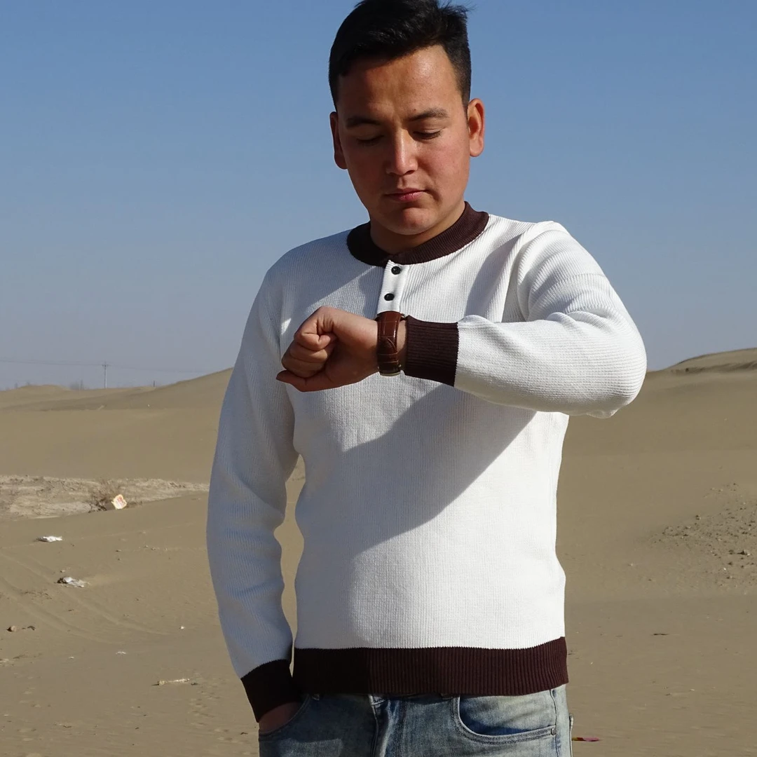 男装长袖休闲透气修身保暖圆领秋冬男士运动户外宽松纯色保暖圆领