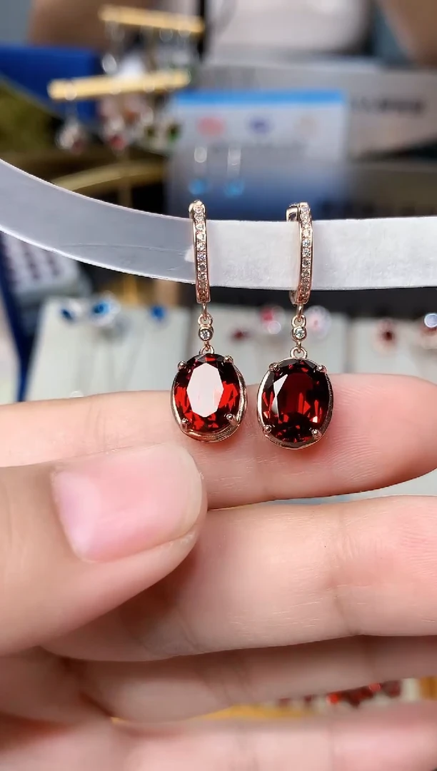 石榴石耳扣银S925镶嵌天然
