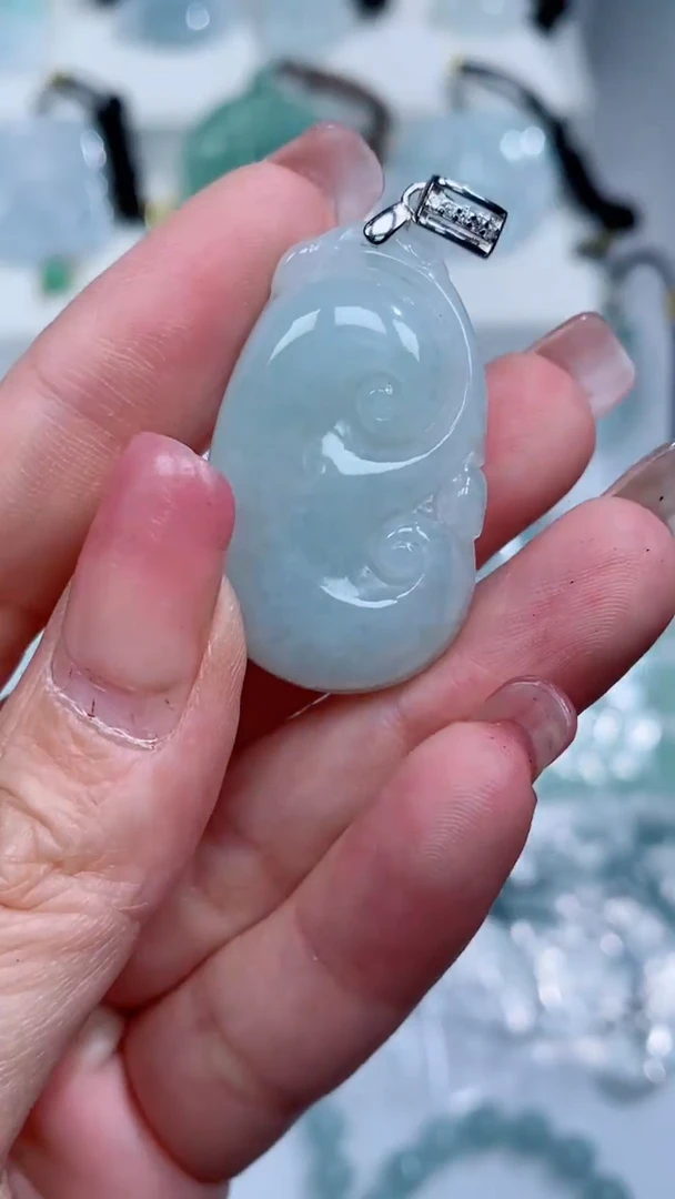 翡翠银S925镶嵌颈饰吊坠