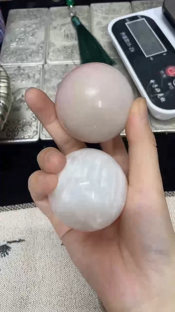 摆件主播推荐如图所示