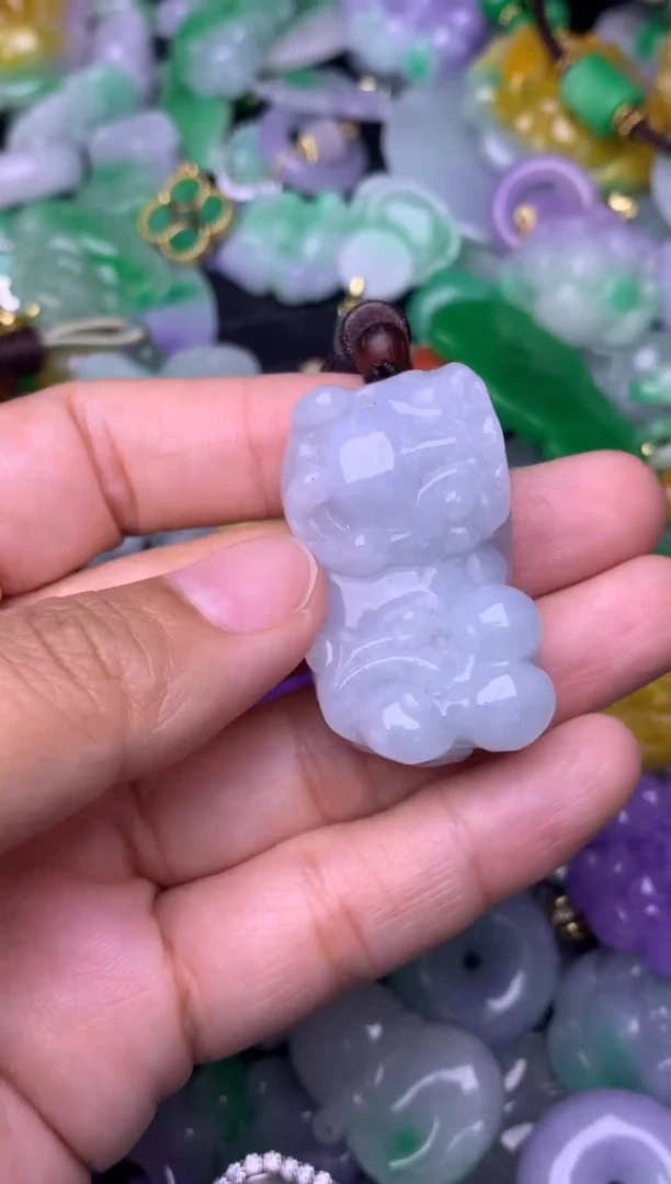 颈饰未镶嵌翡翠缅甸翡翠吊坠