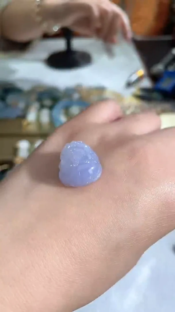 未镶嵌定制翡翠小*牛2026010101多样性发一