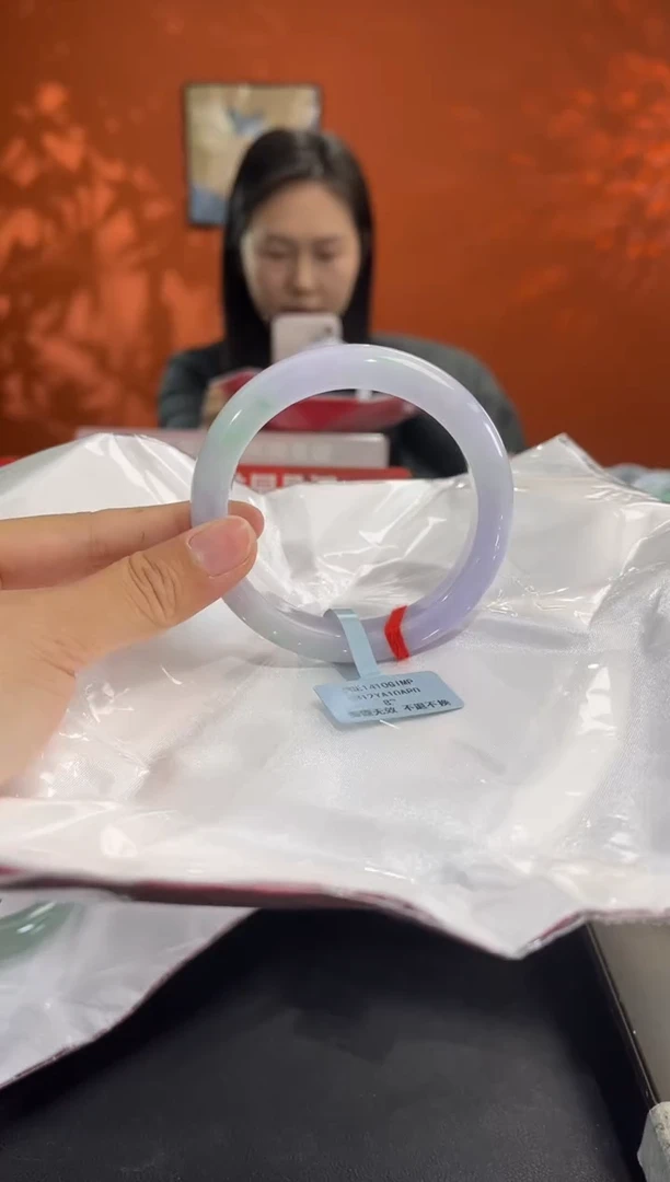 未镶嵌手镯翡翠3