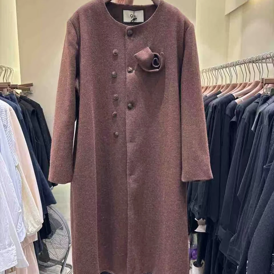 001-25-0379/长款带花大衣