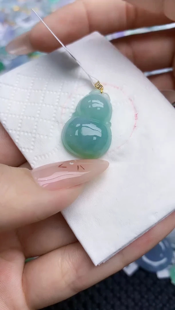 翡翠挂件18K金镶嵌106   天然翡翠A货