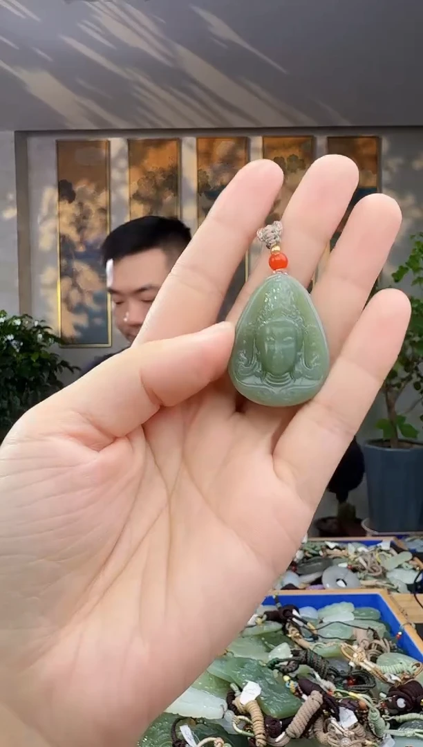 未镶嵌和田玉挂件拍一发一