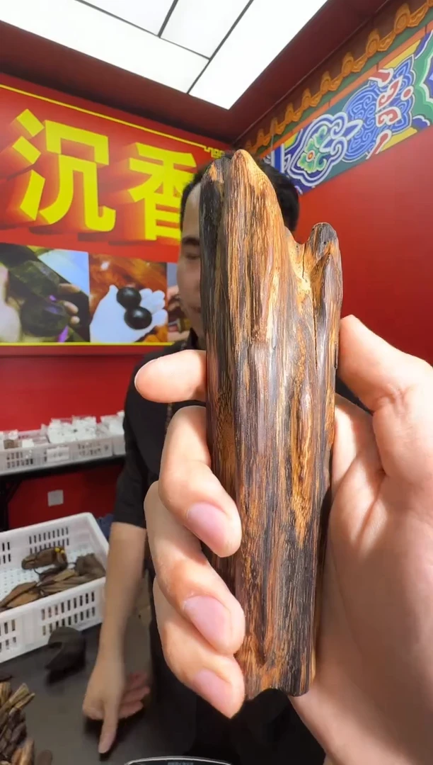 沉香手把件z122达拉干多样性发一