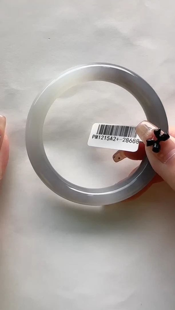 【闪购商品】和田玉手镯未镶嵌58+