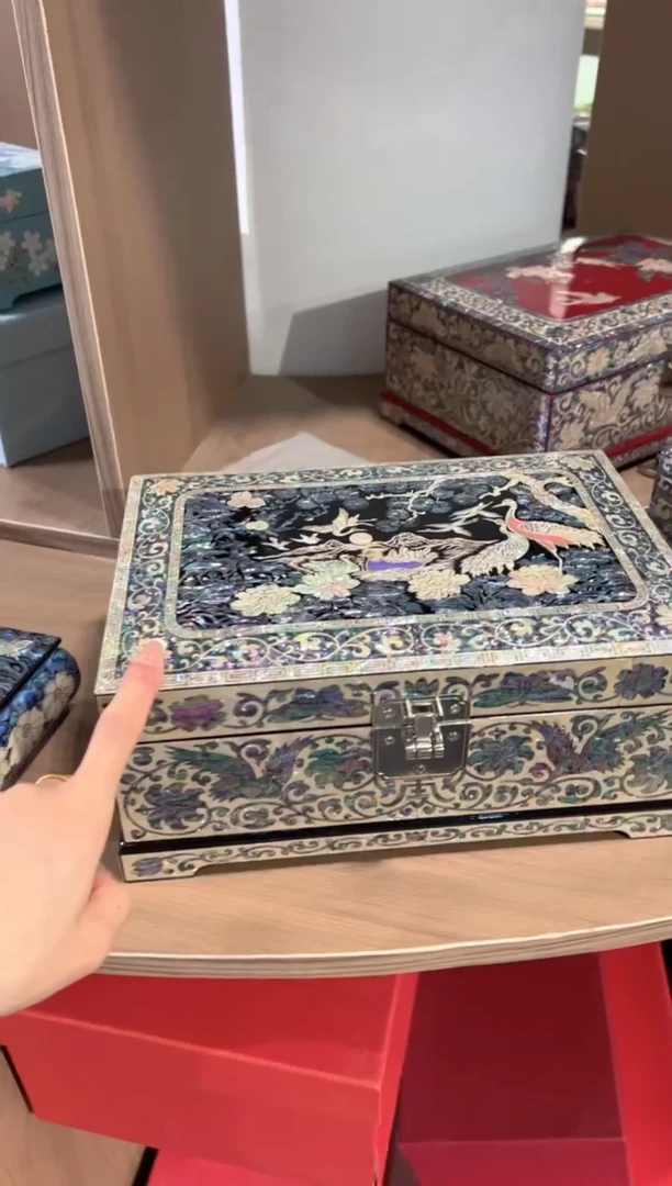【闪购商品】鱼锁全贝底·弘贝雅螺钿漆器文化馆