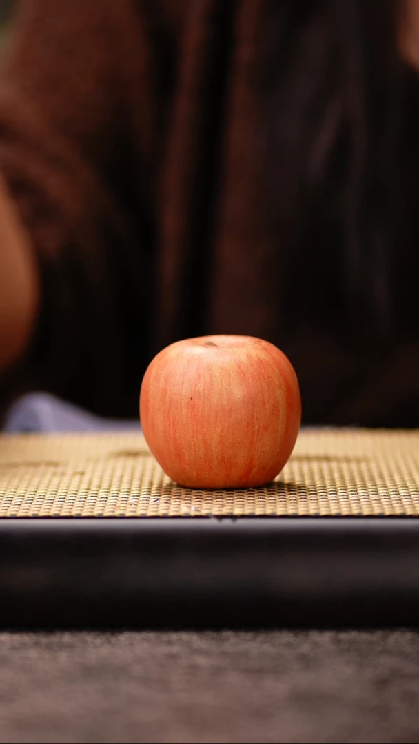 8小鱼苹果摆件茶宠