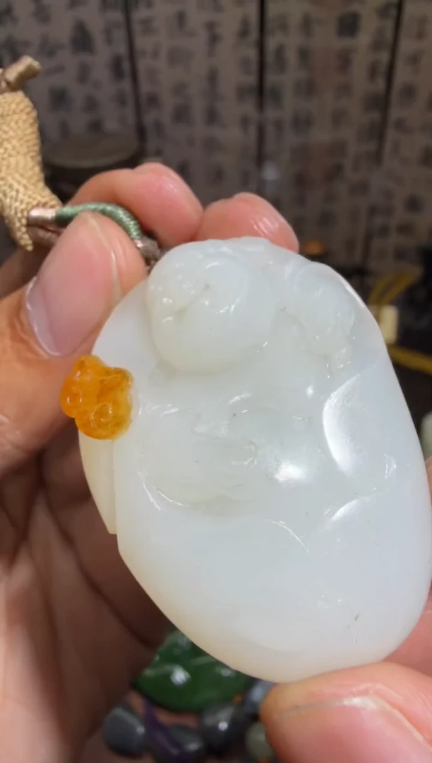 未镶嵌和田玉挂件和田玉