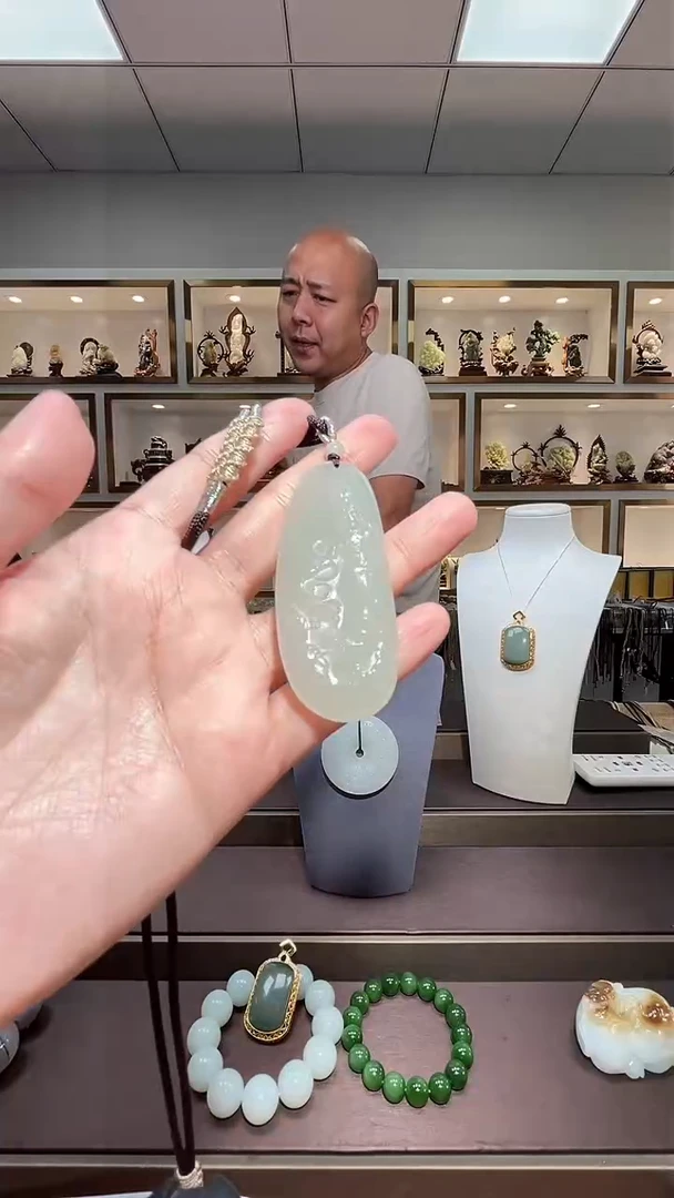 和田玉未镶嵌挂件苏