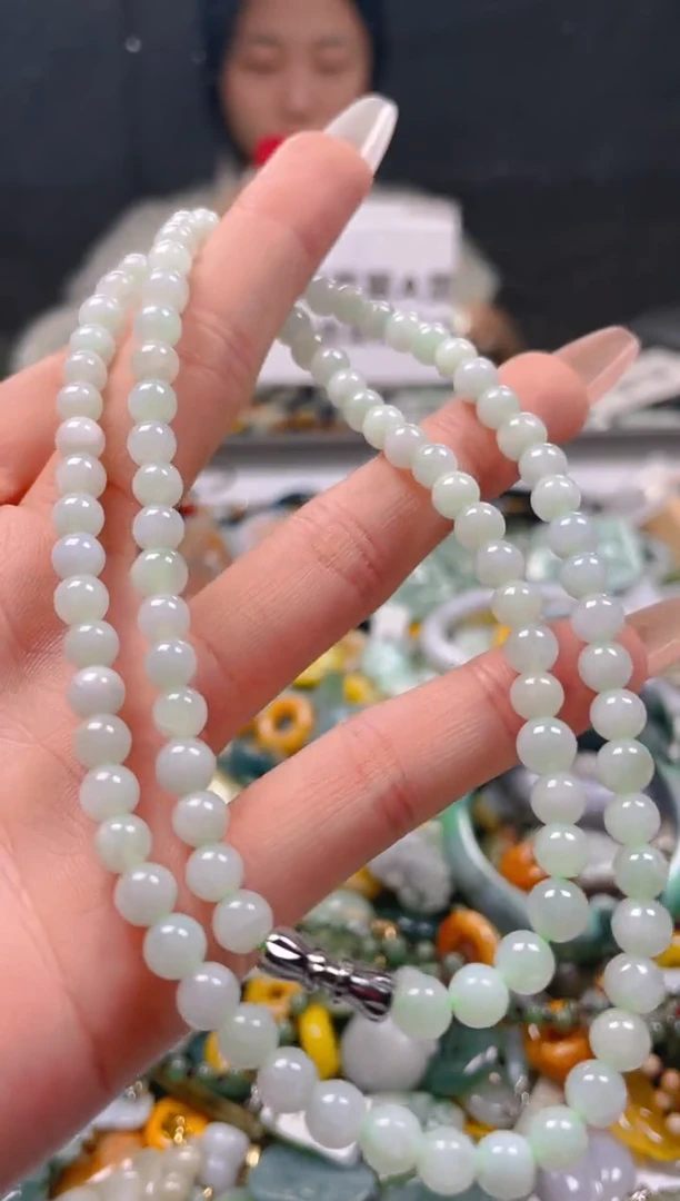 【闪购商品】翡翠颈饰未镶嵌5-6MM/B/翡翠A货一图一物