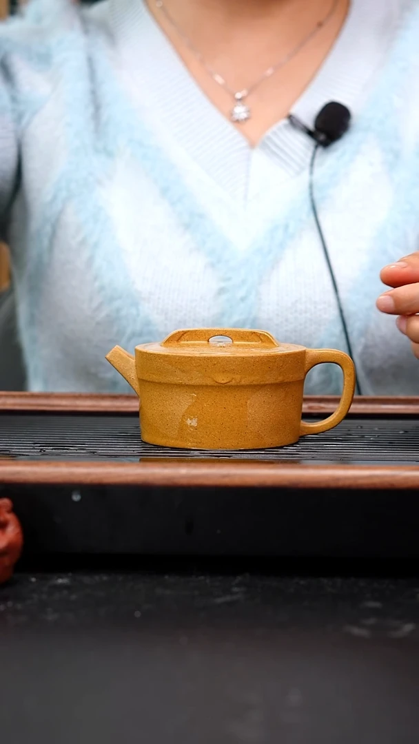 茶壶紫砂金黄段玉成汉瓦刻绘220cc王彬