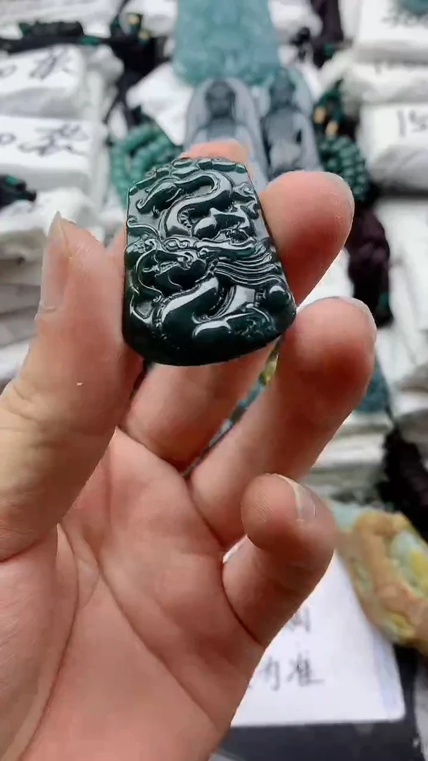 翡翠未镶嵌颈饰888888888