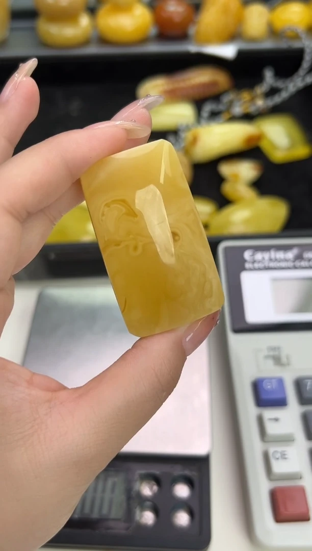 裸石琥珀未镶嵌琥珀蜜蜡吊坠
