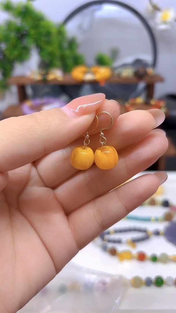 蜜蜡14K金镶嵌耳饰E01