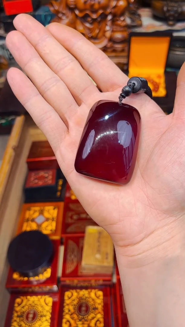 未镶嵌血珀裸石1瑞哥专属高端精品46