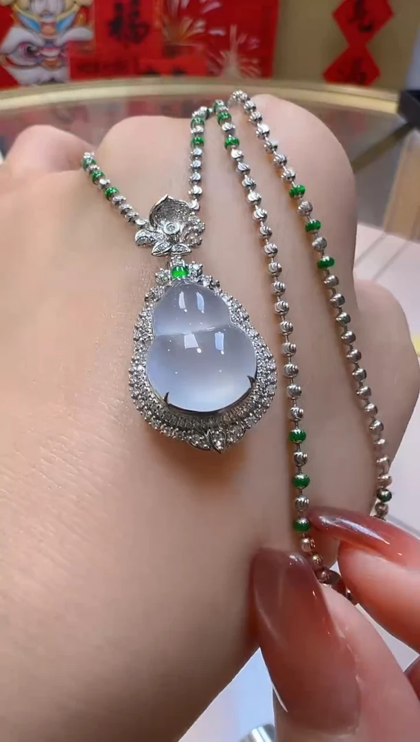 【闪购商品】翡翠吊坠(不含链)18K金镶嵌多样性团购发一件