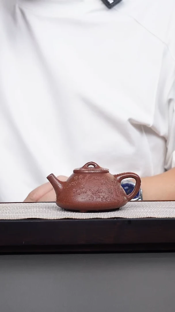 茶壶紫砂红降坡堆绘子冶石瓢