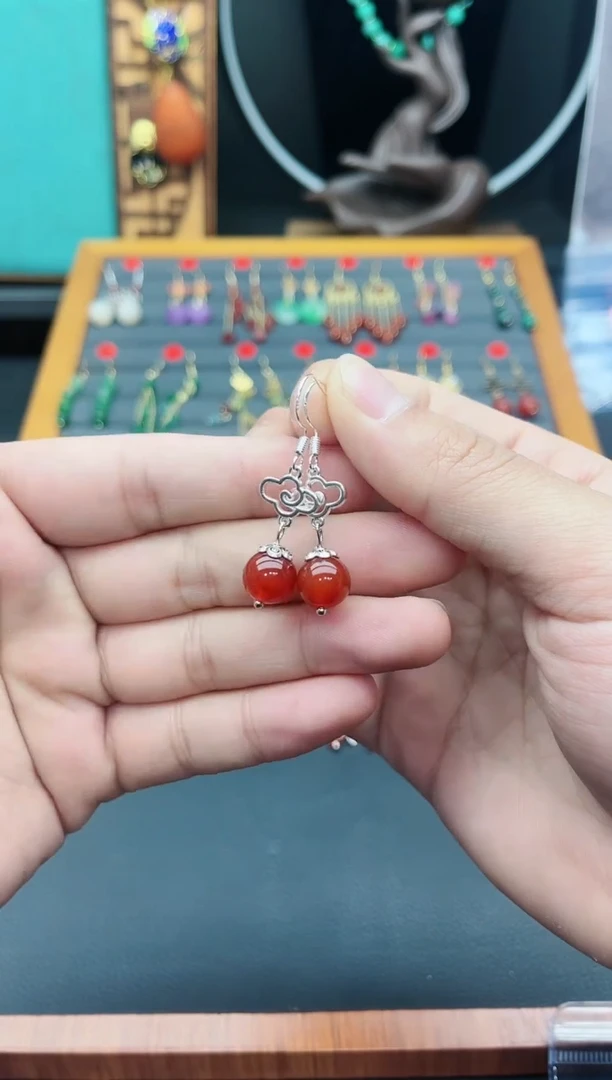 【闪购商品】南红玛瑙耳饰银S925镶嵌415000